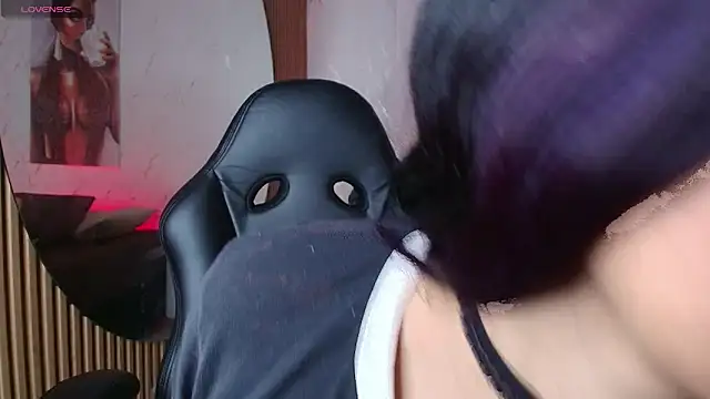 Snapshot of Scaarlettfox chatting on October 12, 2025, 7:26 pm Scaarlettfox online show from October 12, 2025, 7:26 pm