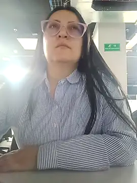 Romina693 online show from October 8, 2025, 6:15 am