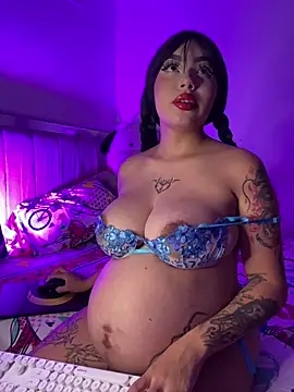 Snapshot of lucialauper_ chatting on November 29, 2025, 11:27 pm lucialauper online show from November 29, 2025, 11:27 pm