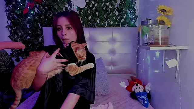 Anna Blade  online show from December 13, 2025, 8:04 pm