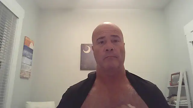 Snapshot of cyclone1212 chatting on December 1, 2025, 10:16 am cyclone1212 online show from December 1, 2025, 10:16 am