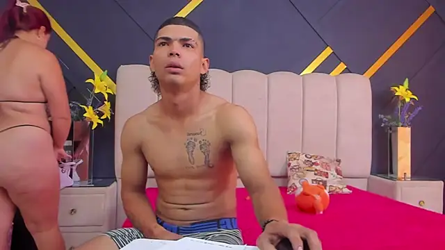 KailinANDrihky online show from February 4, 2026, 1:06 pm