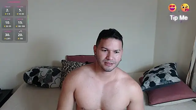 Snapshot of Tim_mz01 chatting on October 21, 2025, 12:26 pm Tim mz01 online show from October 21, 2025, 12:26 pm