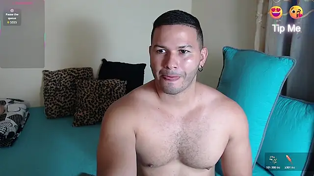 Snapshot of Tim_mz01 chatting on November 25, 2025, 8:20 pm Tim mz01 online show from November 25, 2025, 8:20 pm