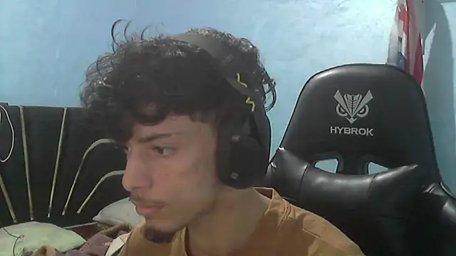 Snapshot of Dark_DesireX chatting on November 4, 2025, 2:10 pm Dark DesireX online show from November 4, 2025, 2:10 pm