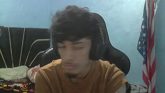 Snapshot of Dark_DesireX chatting on November 3, 2025, 6:00 pm Dark DesireX online show from November 3, 2025, 6:00 pm