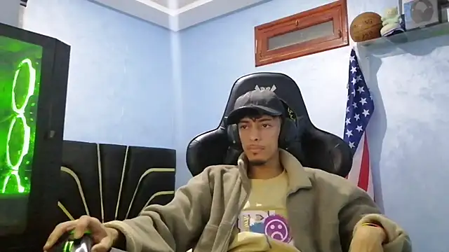 Snapshot of Dark_DesireX chatting on November 24, 2025, 2:28 pm Dark DesireX online show from November 24, 2025, 2:28 pm