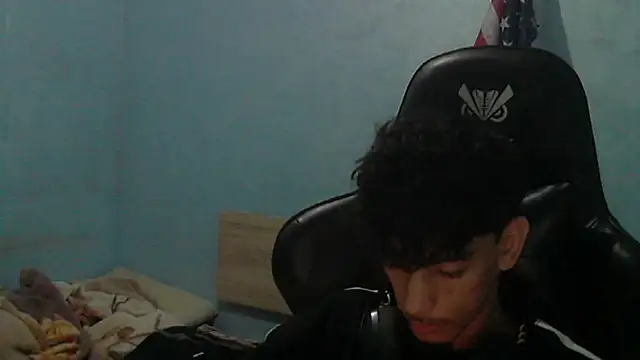 Snapshot of Dark_DesireX chatting on June 16, 2026, 4:07 pm Dark DesireX online show from June 16, 2026, 4:07 pm