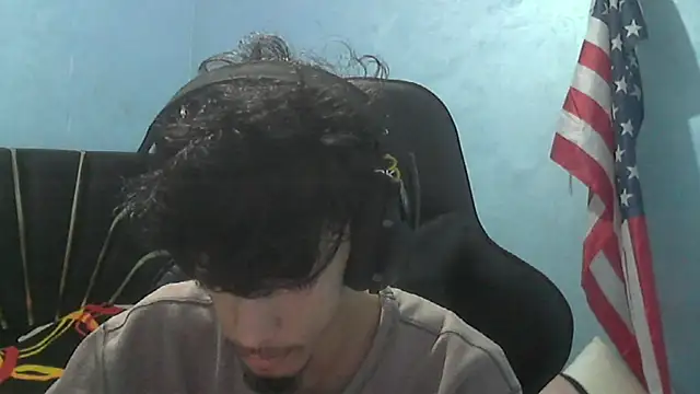 Snapshot of Dark_DesireX chatting on November 11, 2025, 4:13 pm Dark DesireX online show from November 11, 2025, 4:13 pm