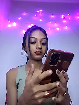 Snapshot of Your-Kitkat chatting on November 14, 2025, 5:05 pm Your-Kitkat online show from November 14, 2025, 5:05 pm