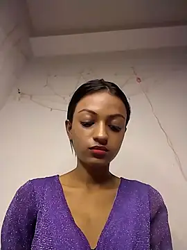 Snapshot of Your-Kitkat chatting on December 13, 2025, 8:48 pm Your-Kitkat online show from December 13, 2025, 8:48 pm