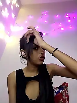 Snapshot of Your-Kitkat chatting on November 12, 2025, 6:12 pm Your-Kitkat online show from November 12, 2025, 6:12 pm