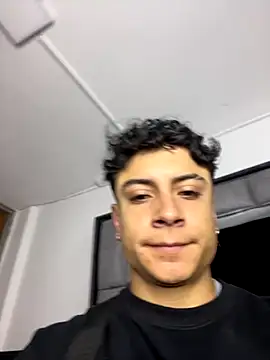 Snapshot of MR_MUSCLE chatting on October 1, 2025, 11:36 am MR MUSCLE online show from October 1, 2025, 11:36 am