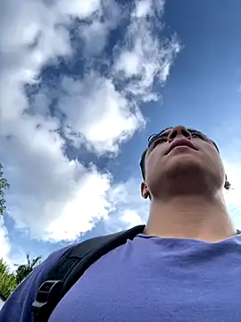 Snapshot of MR_MUSCLE chatting on November 22, 2025, 11:42 am MR MUSCLE online show from November 22, 2025, 11:42 am