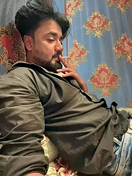 Snapshot of Munny6677 chatting on October 11, 2025, 8:54 pm Munny6677 online show from October 11, 2025, 8:54 pm