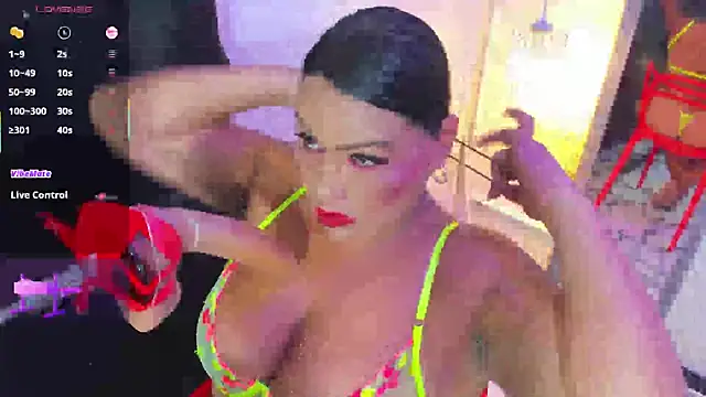 Snapshot of bigboobs_violeta chatting on June 20, 2026, 8:58 pm bigboobs violeta online show from June 20, 2026, 8:58 pm