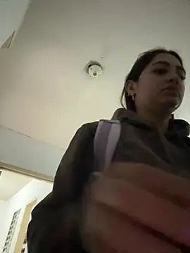 JasmineRhodes online show from April 24, 2026, 12:18 pm