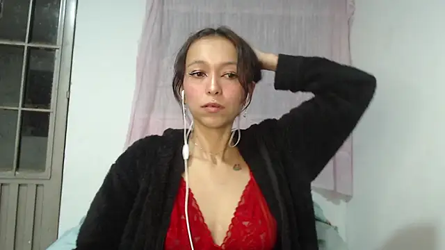 Zafira Mayeers online show from September 27, 2025, 4:29 am