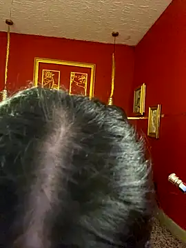 Snapshot of Anissa_Ali chatting on November 7, 2025, 9:41 pm Anissa Ali online show from November 7, 2025, 9:41 pm