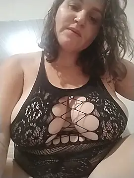 Snapshot of Vanessinhadappkrosa chatting on June 23, 2026, 6:28 pm Vanessinhadappkrosa online show from June 23, 2026, 6:28 pm