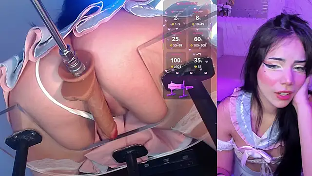 Snapshot of KittieEva chatting on November 15, 2025, 8:35 pm KittieEva online show from November 15, 2025, 8:35 pm