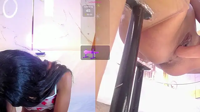 CandyRouse   online show from November 29, 2025, 4:07 pm