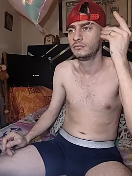 Snapshot of bigcockwhite777 chatting on February 11, 2026, 11:48 pm bigcockwhite777 online show from February 11, 2026, 11:48 pm