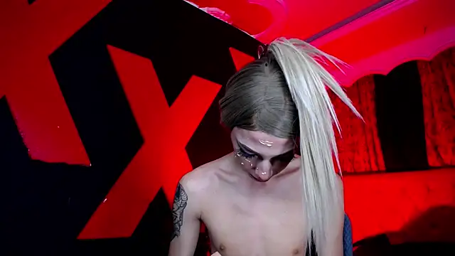 abrilbigcock online show from April 30, 2026, 10:58 pm