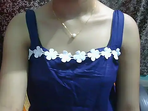 Snapshot of lovely_soniya chatting on July 7, 2026, 6:47 am lovely soniya online show from July 7, 2026, 6:47 am