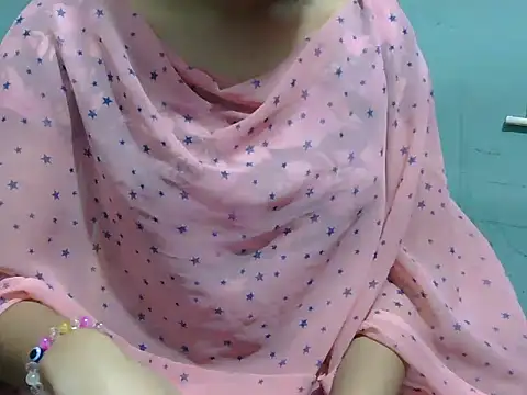 lovely soniya online show from November 4, 2025, 4:49 am