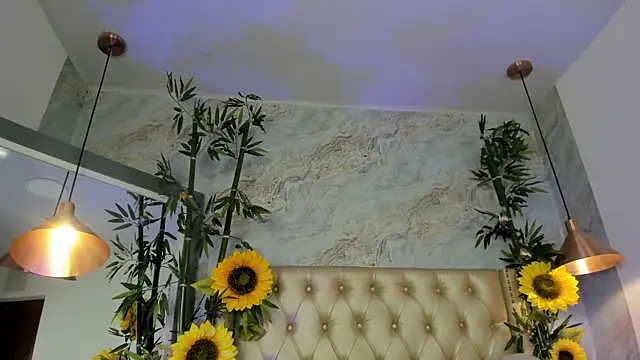 Snapshot of LittleeJaz chatting on July 19, 2026, 2:42 am LittleeJaz online show from July 19, 2026, 2:42 am
