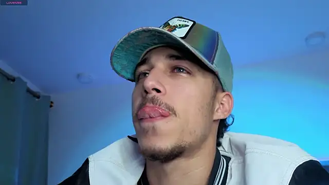 orionblaze69  online show from February 16, 2026, 6:12 am