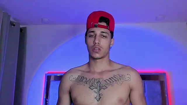 Snapshot of orionblaze69_ chatting on May 24, 2026, 9:31 am orionblaze69 online show from May 24, 2026, 9:31 am
