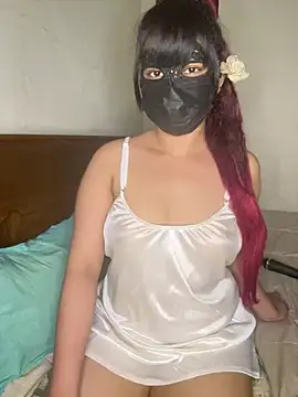 Ariana  Marie online show from July 4, 2026, 9:37 am
