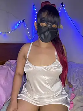 Ariana  Marie online show from July 27, 2026, 8:43 am