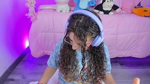 hannacutegod online show from March 18, 2026, 6:16 am