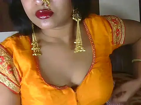 Snapshot of hotee_bhabi chatting on May 14, 2026, 4:42 am hotee bhabi online show from May 14, 2026, 4:42 am
