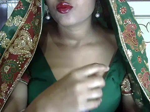 Snapshot of hotee_bhabi chatting on October 28, 2025, 7:29 am hotee bhabi online show from October 28, 2025, 7:29 am