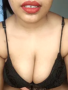 sex-withcouple online show from April 23, 2026, 3:02 am