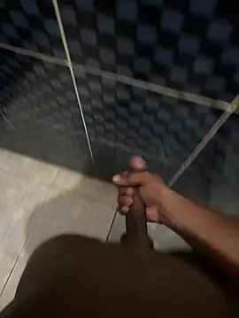 Eduardonxndndndm online show from April 7, 2026, 11:01 am