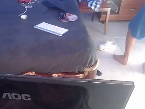 Snapshot of Valentina_bss chatting on November 28, 2025, 2:39 pm Valentina bss online show from November 28, 2025, 2:39 pm