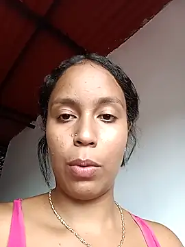 Snapshot of Fernanda30 chatting on October 10, 2025, 8:31 pm Fernanda30 online show from October 10, 2025, 8:31 pm