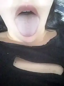 Michellematto online show from September 12, 2025, 10:37 am