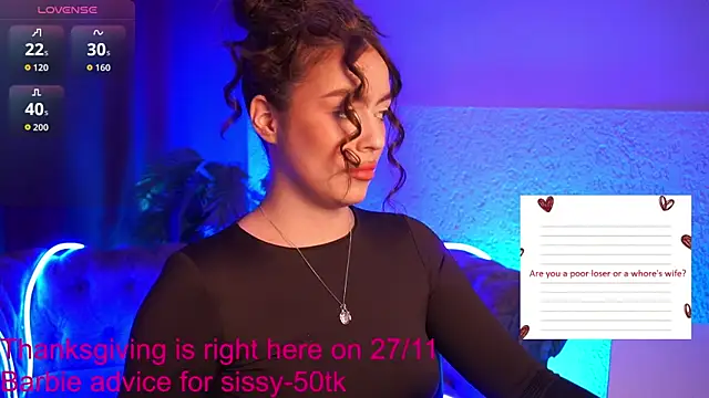 Snapshot of EmiliyaRoude chatting on November 19, 2025, 1:44 pm EmiliyaRoude online show from November 19, 2025, 1:44 pm