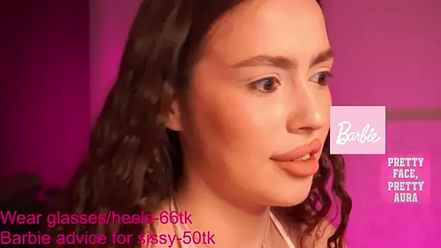 Snapshot of EmiliyaRoude chatting on November 9, 2025, 12:53 pm EmiliyaRoude online show from November 9, 2025, 12:53 pm