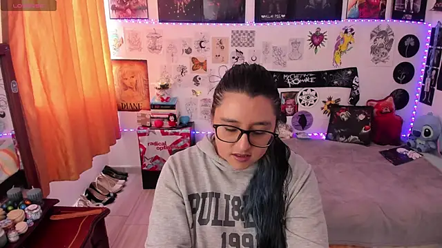 Cherry blush  online show from May 25, 2026, 9:24 pm