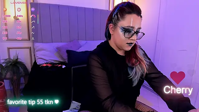 Snapshot of Cherry_blush_ chatting on October 9, 2025, 8:09 pm Cherry blush online show from October 9, 2025, 8:09 pm