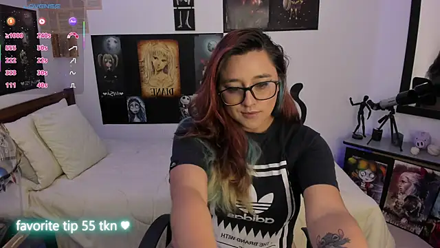 Snapshot of Cherry_blush_ chatting on November 12, 2025, 7:29 pm Cherry blush online show from November 12, 2025, 7:29 pm