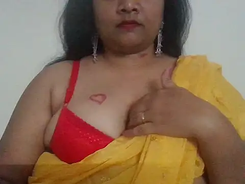 sexyqeen89 online show from April 6, 2026, 4:08 pm