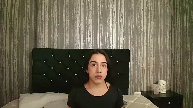 Alicee Moonn online show from June 24, 2026, 8:28 pm